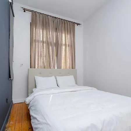 Villa Exclusive House With 2 Including 4 Bedrooms And 4 Bathrooms In Total *